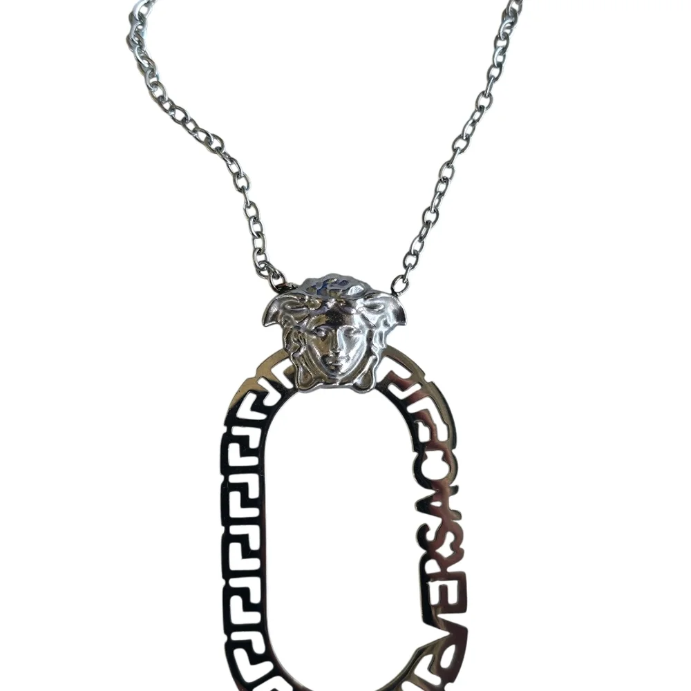 Versace Medusa  Pendant Necklace - Picture 4 of 7